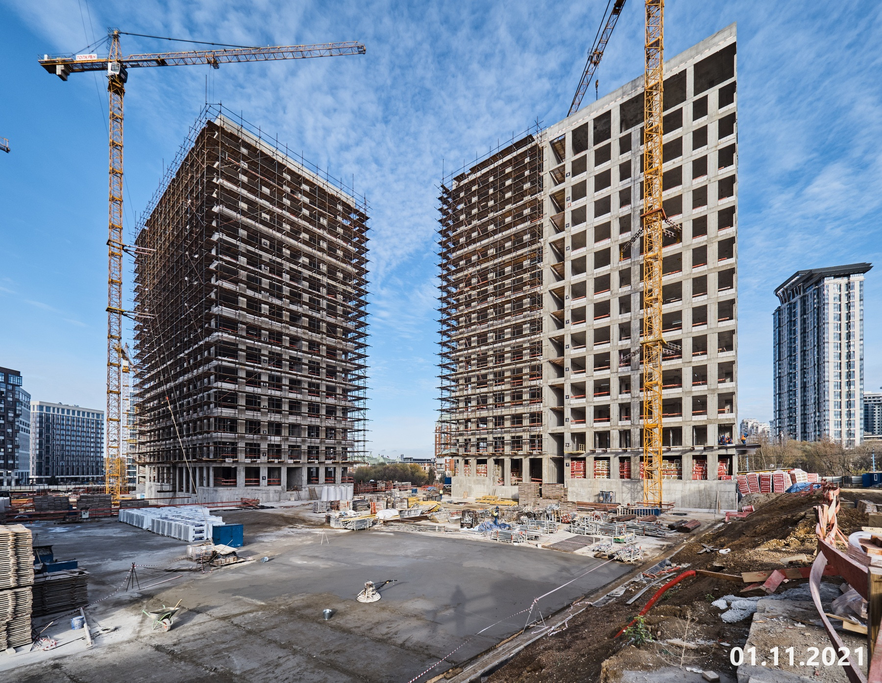 В West Garden возведены надземные этажи очередных трех корпусов